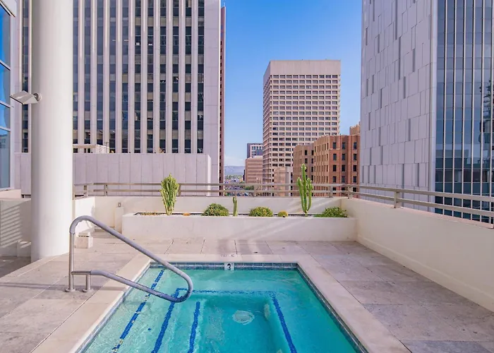 Sleek Downtown Phx High-rise Views & Am Apartamento Phoenix